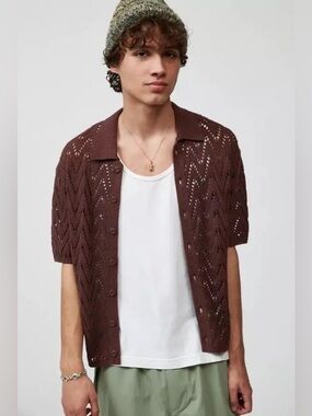 BDG Urban Outfitters Men’s Define Crochet Knit Button Down Polo Brown M